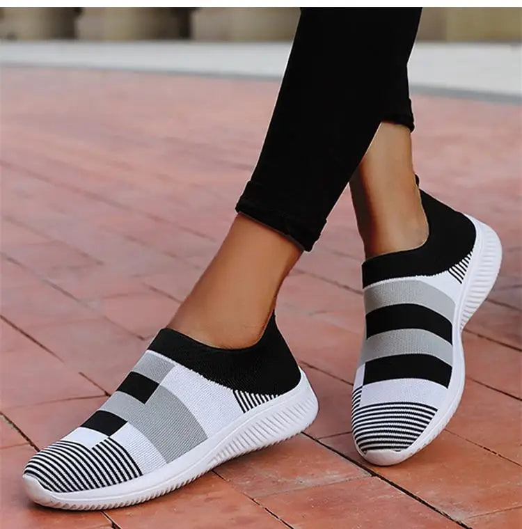 Zapatillas de deporte para mujer moda casual 2024