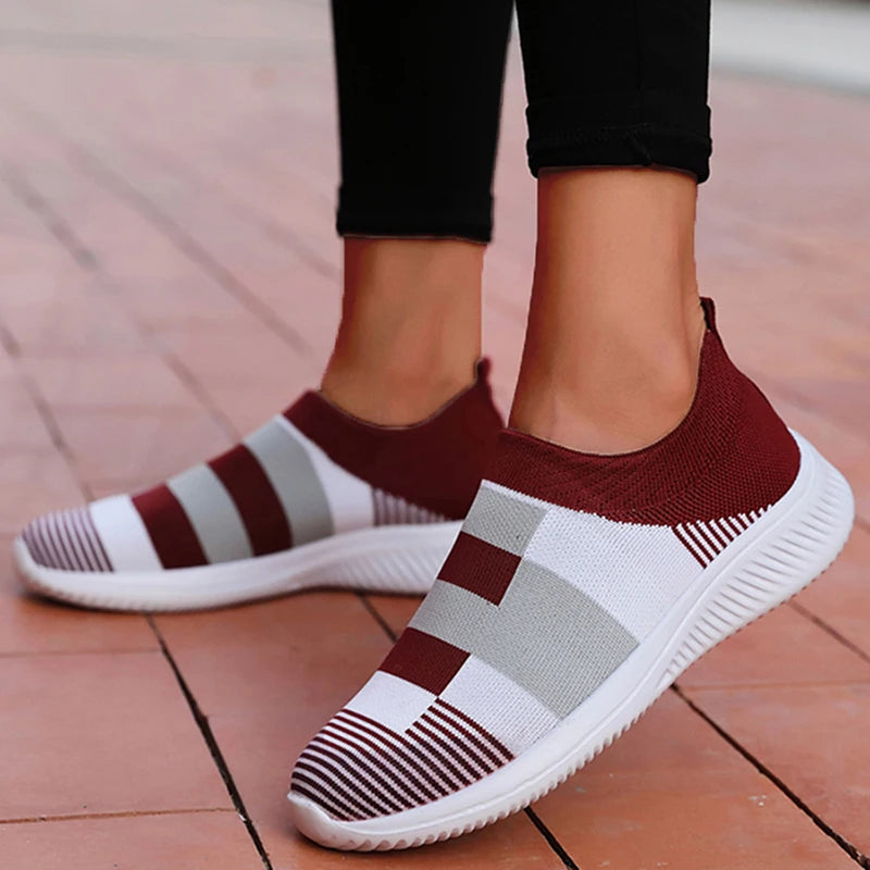 Zapatillas de deporte para mujer moda casual 2024