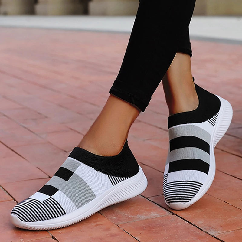 Zapatillas de deporte para mujer moda casual 2024