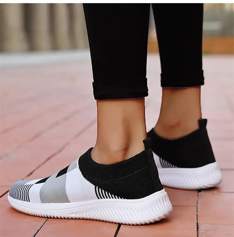 Zapatillas de deporte para mujer moda casual 2024