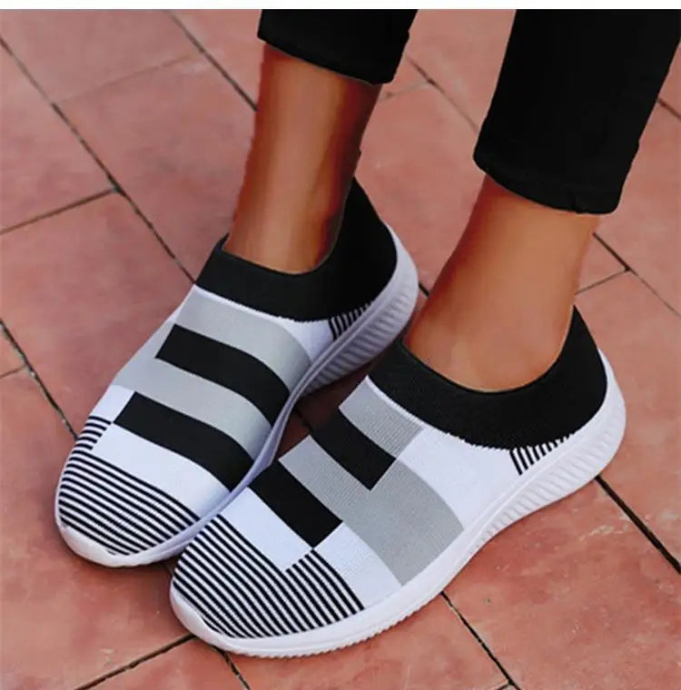 Zapatillas de deporte para mujer moda casual 2024